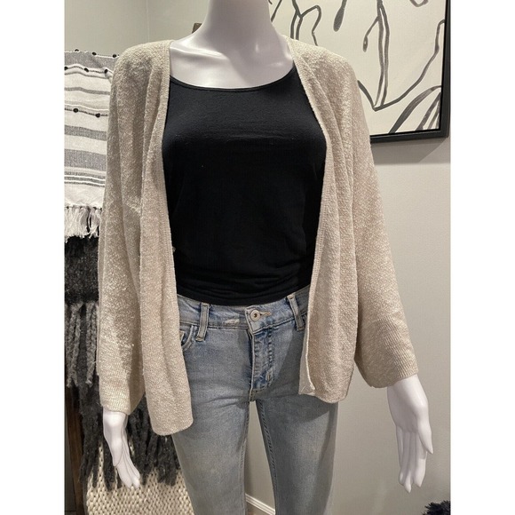 Soho NEW YORK & COMPANY Women Beige Cardigan M Bell Sleeve BOHO - Picture 2 of 6